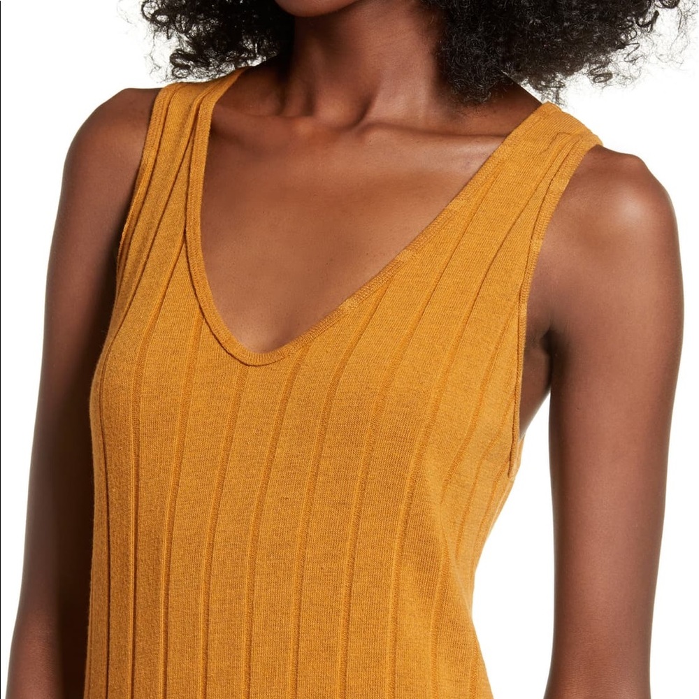 All in Favor Ribbed Midi Dress Size Small - Picture 3 of 8